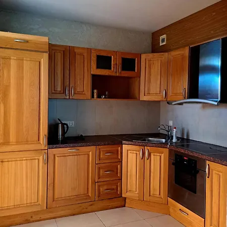 Appartement Reginos *